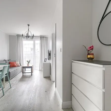 아파트 600 River House 슈체친